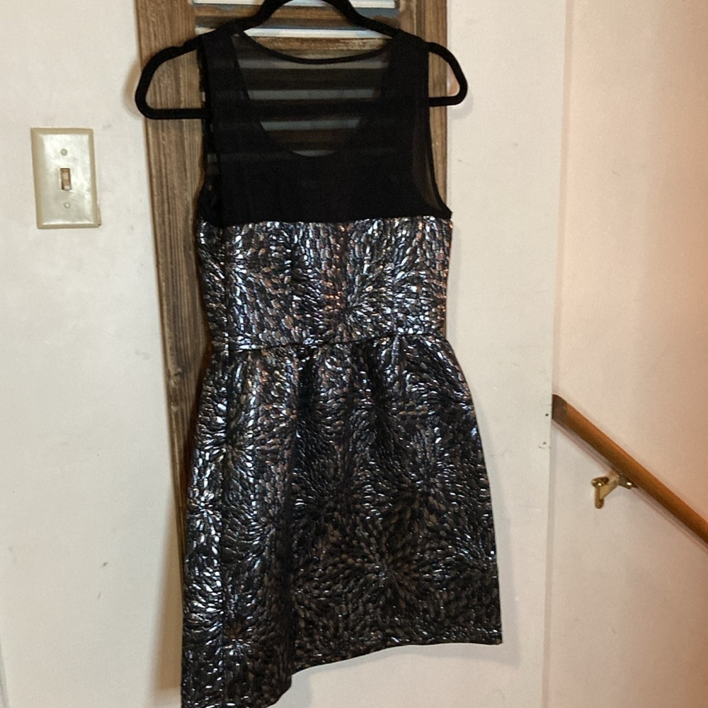 Elle Evening  Dress size 2 blackk and silver - Picture 2 of 4